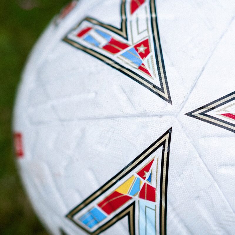 ballon mitre community shield 2024