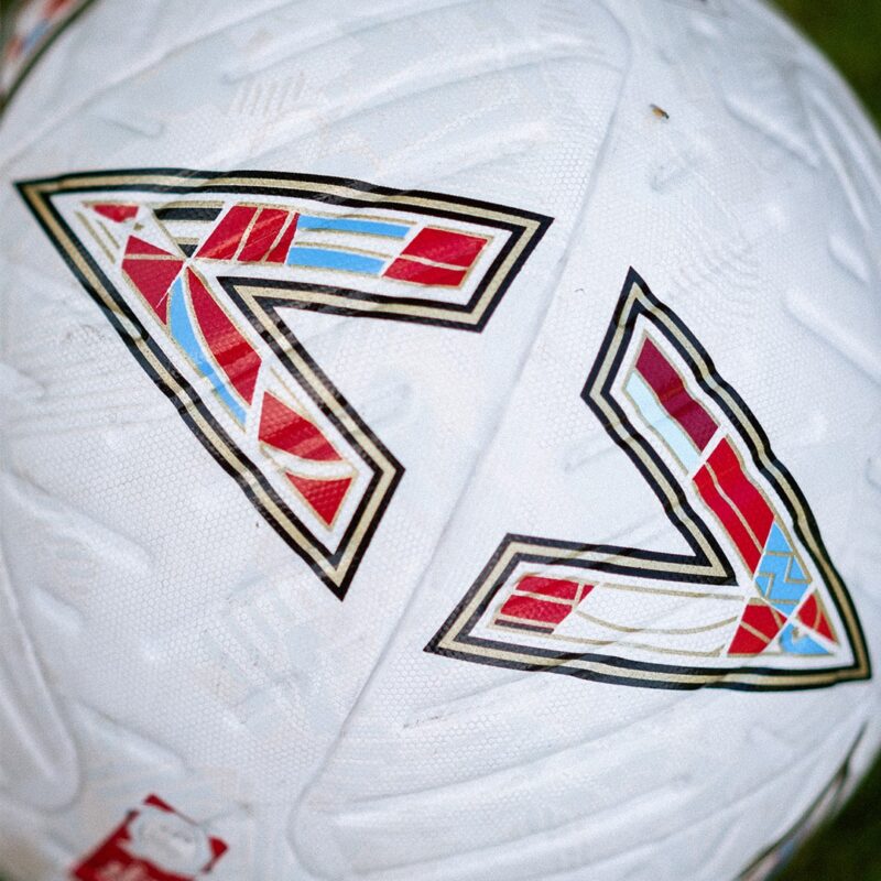 ballon mitre community shield 2024