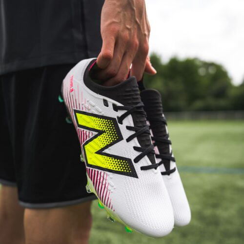 Image de l'article Les plus beaux crampons de l'année ? : New Balance dévoile son coloris de la rentrée