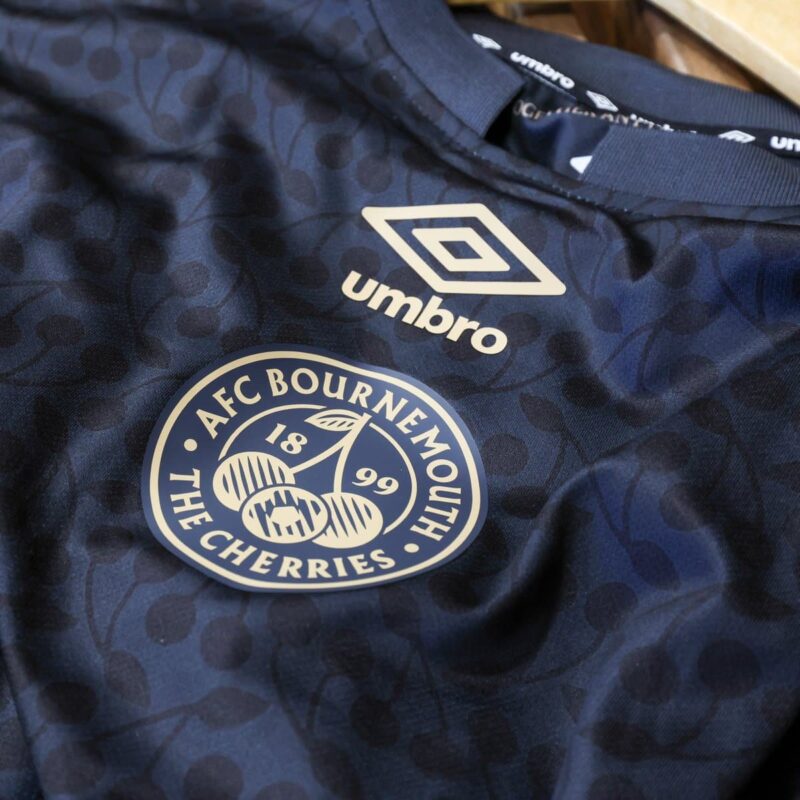 maillot bournemouth 2024 pre saison michael b jordan umbro