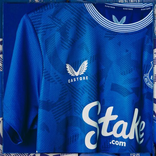 Image de l'article Premier match de la saison et déjà des problèmes de qualité sur les maillots Castore !