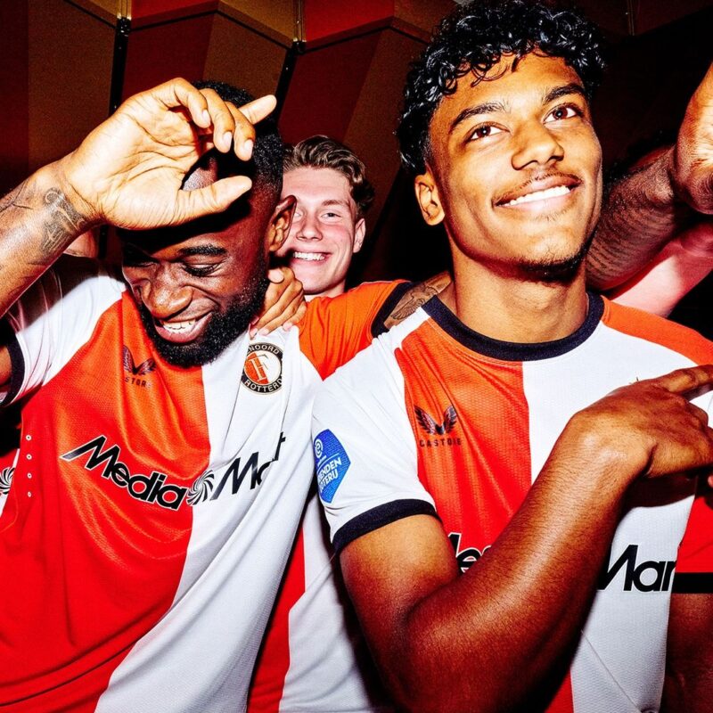 maillot feyenoord domicile 2024 2025 castore