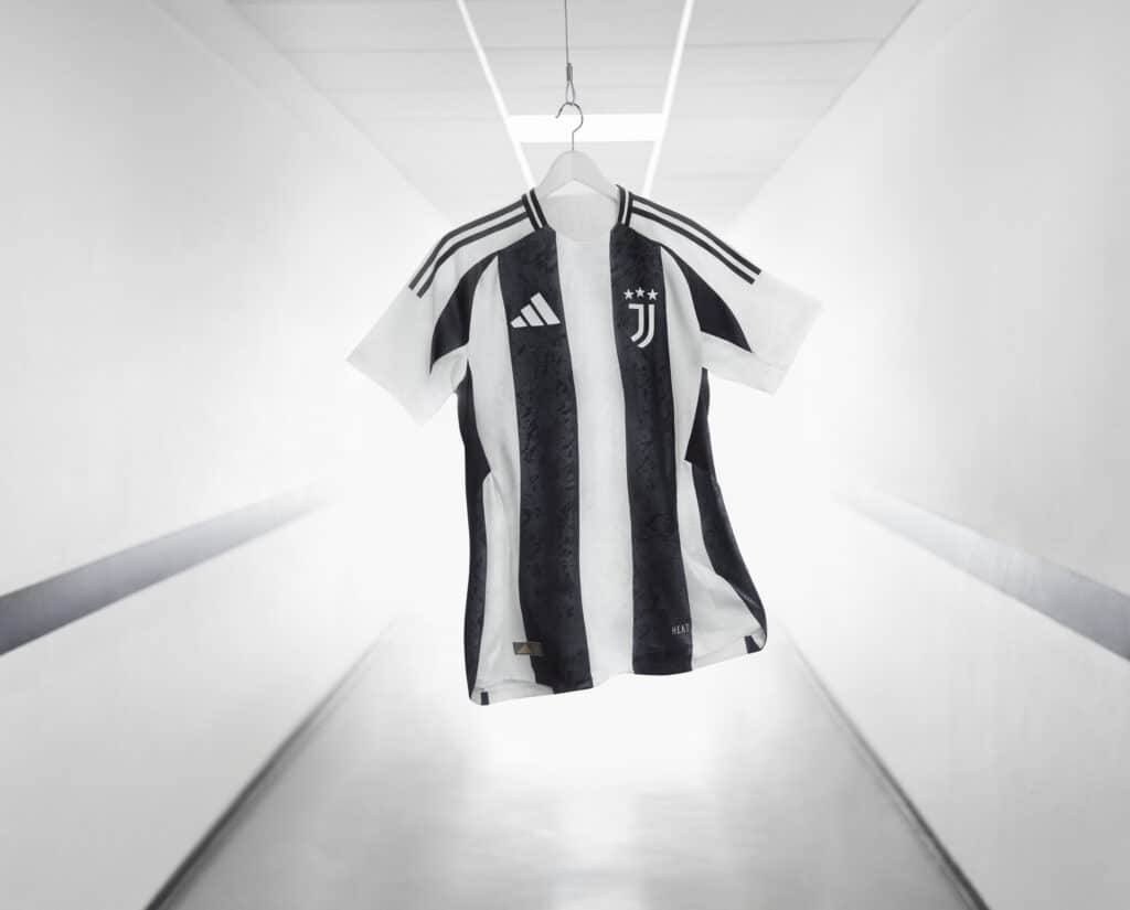 maillot juventus domicile 2024 2025 adidas 2