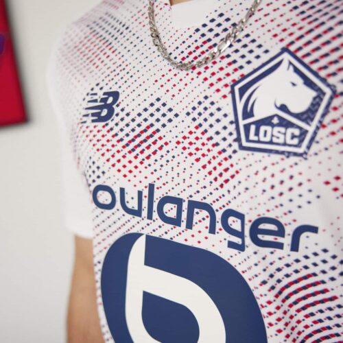 Image de l'article Un maillot extérieur 24/25 en hommage à l’industrie textile pour le LOSC