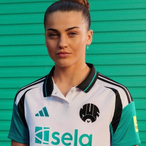 Image de l'article Pour Newcastle, adidas s'inspire des années 90 et dévoile un incroyable maillot third