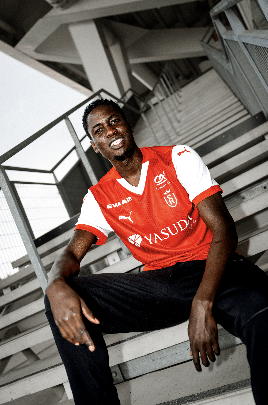 maillot-stade-de-reims-domicile-2024-2025-puma-6