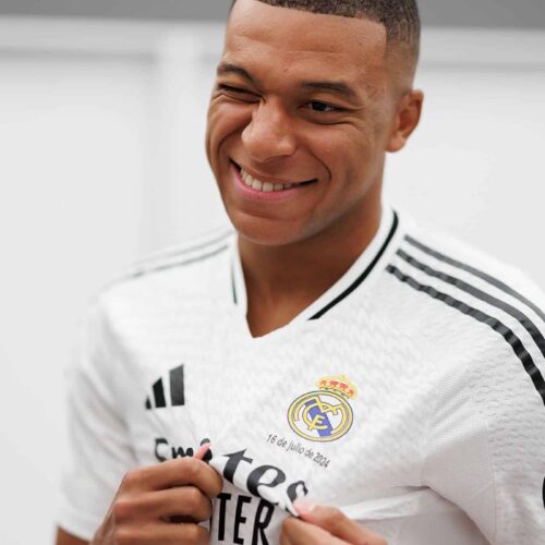 Image de l'article Pas de badge spécial pour le Real après sa victoire à l'Intercontinental Cup ?