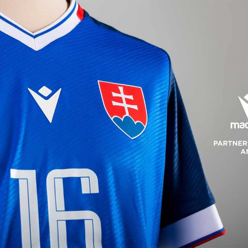 Maillot De Football Slovaquie – Nike – Neuf Avec étiquettes