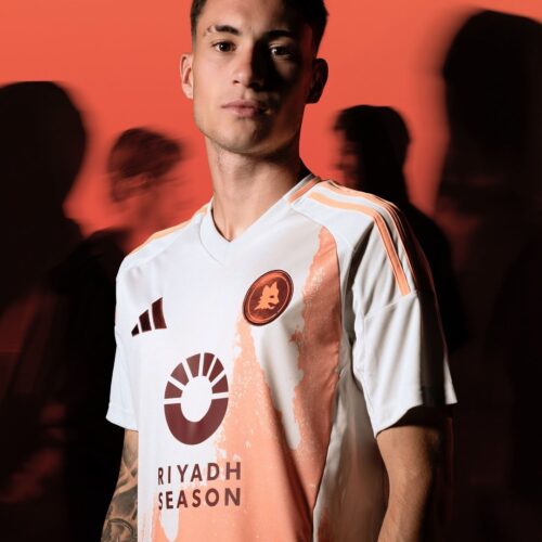 Image de l'article La Roma et adidas imaginent un maillot inspiré par un quartier de la ville