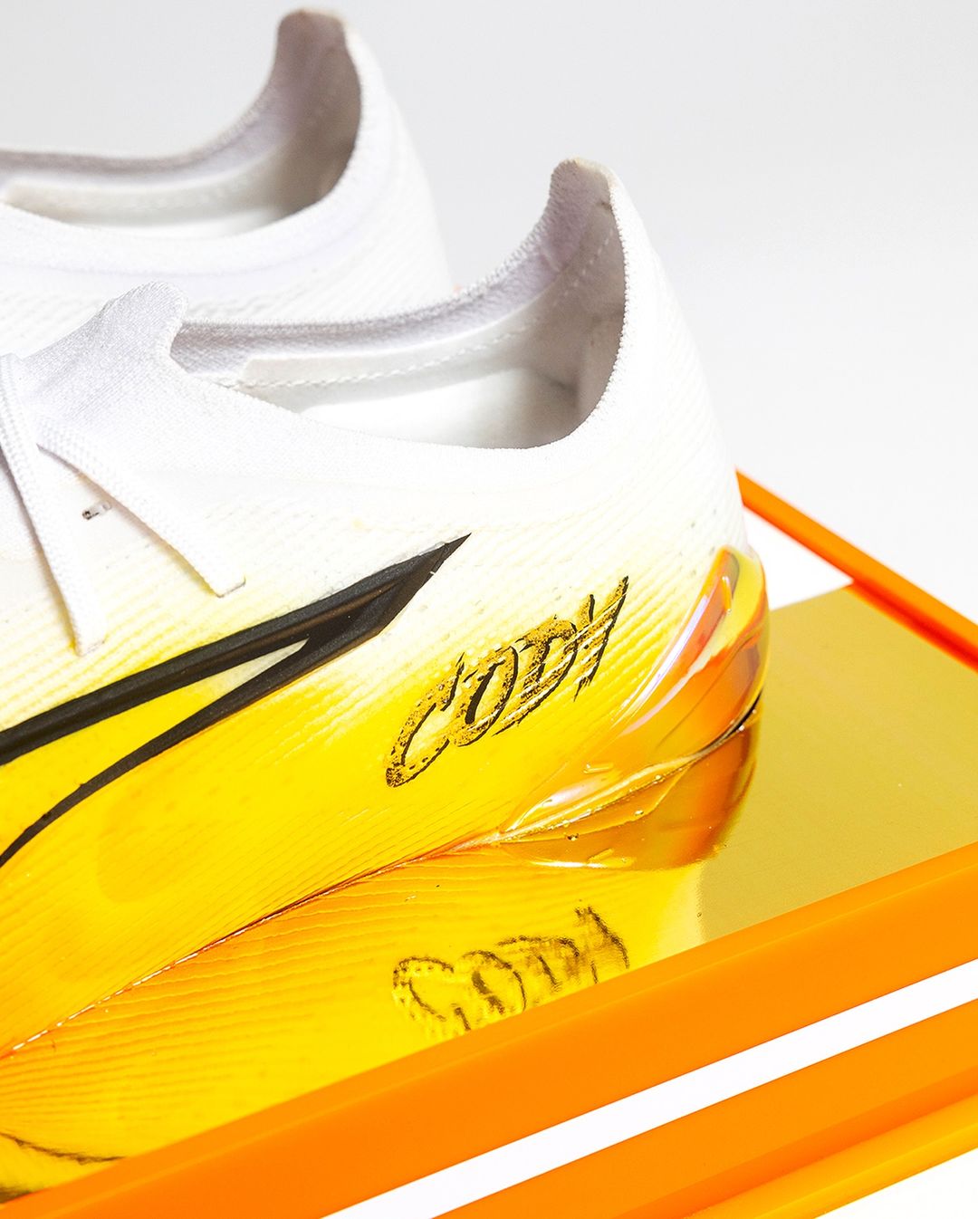 cody gakpo puma ultra personalisee slini art meilleur buteur 4