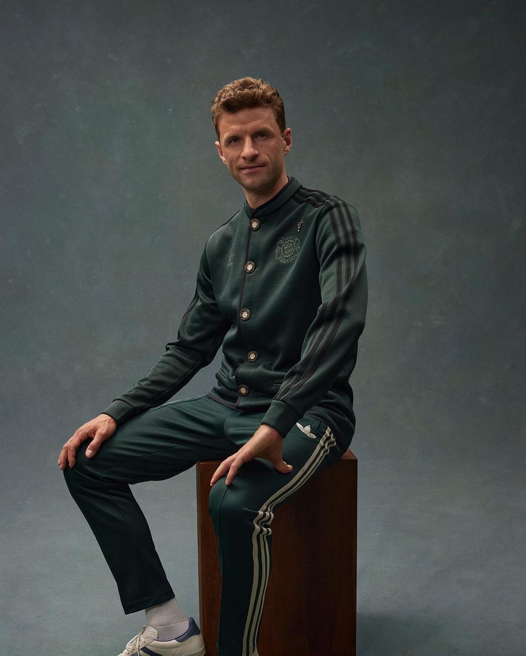 maillot bayern munich oktoberfest 2024 2025 adidas