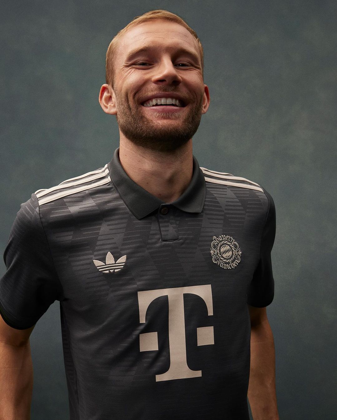maillot bayern munich oktoberfest 2024 2025 adidas