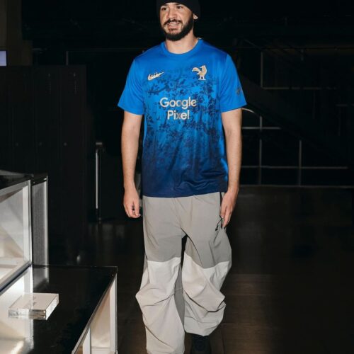 Image de l'article AmineMaTue dévoile le maillot de la France pour le match retour du Eleven All-Star
