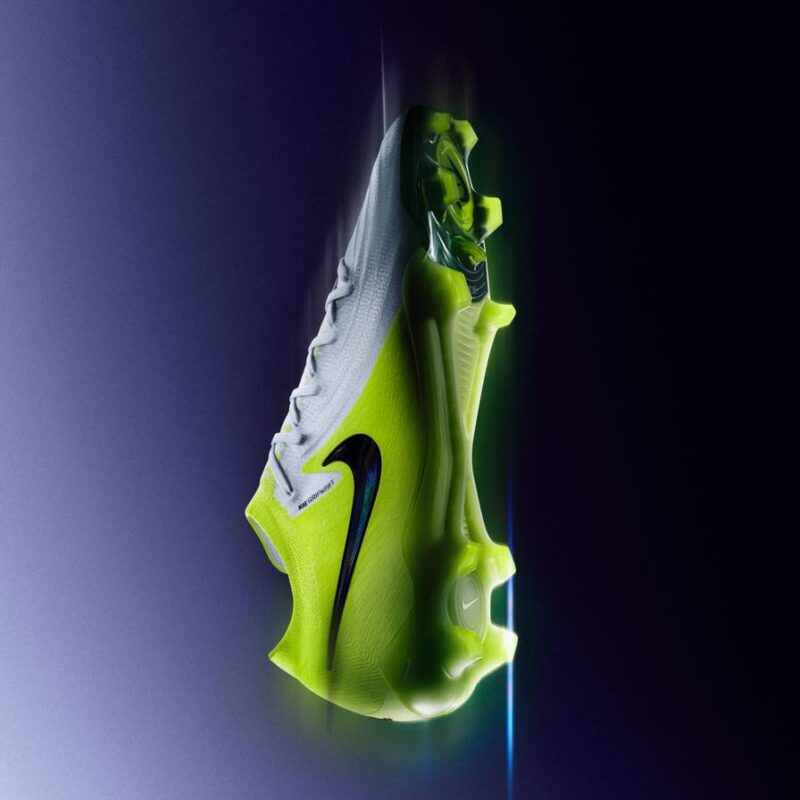 chaussure-de-foot-nike-pack-mad-voltage-octobre-2024-3