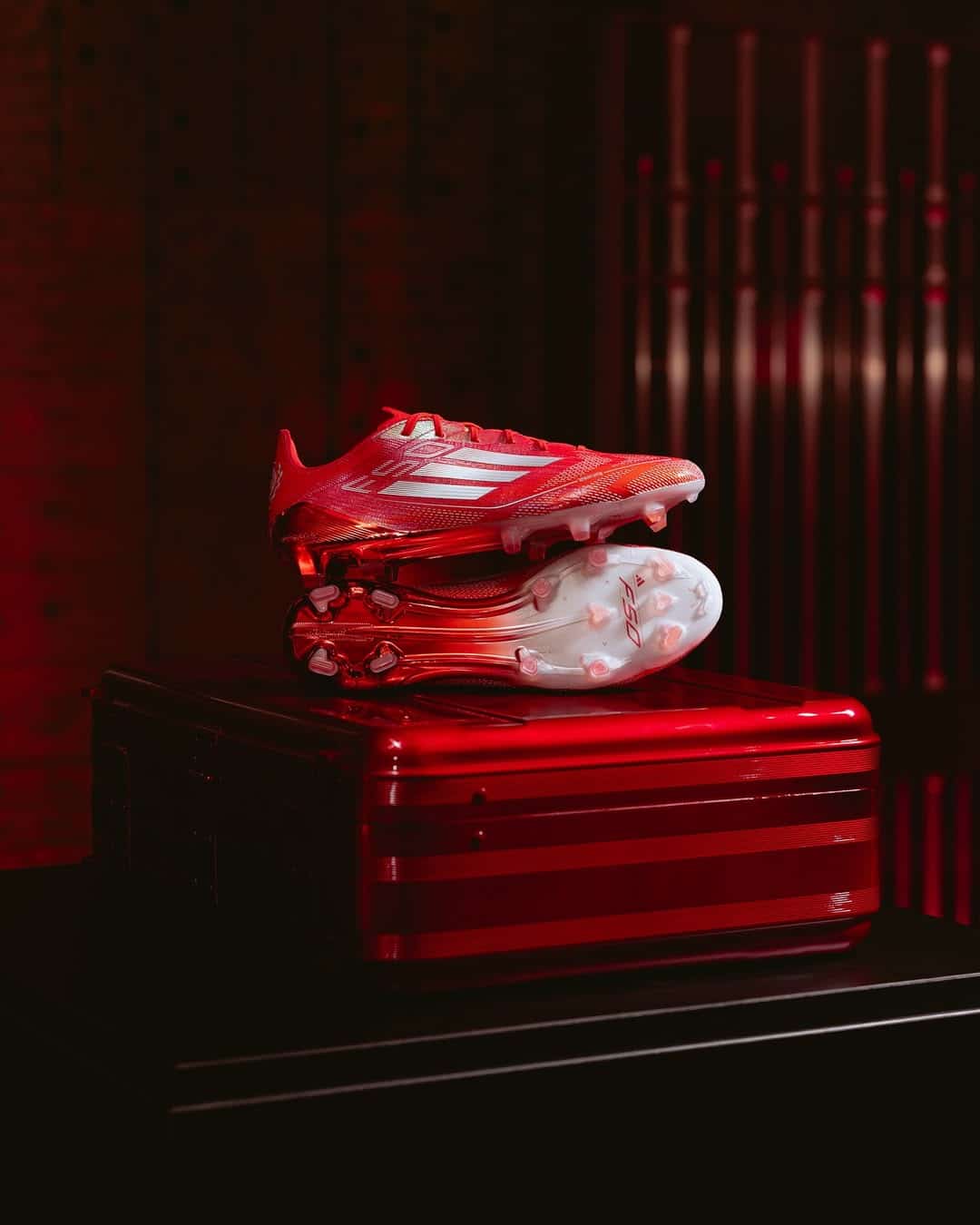 chaussure f50 anniversaire soccer.com 40 ans 2024 2025
