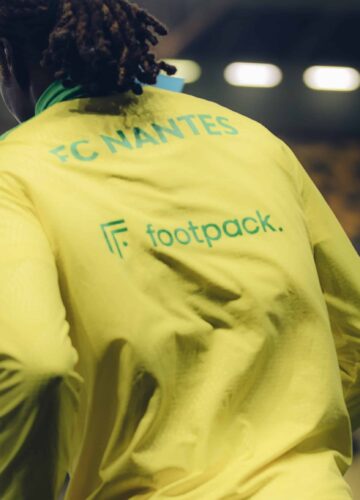 Image de l'article footpack x FC Nantes : un nom sur le mailllot, mais pas que