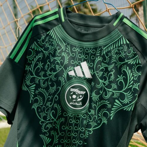 Image de l'article L'Algérie dévoile ses nouveaux maillots adidas et ils sont incroyables !