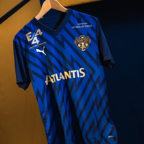 Image de l'article Le Nantes Metropole Futsal dévoile son nouveau maillot