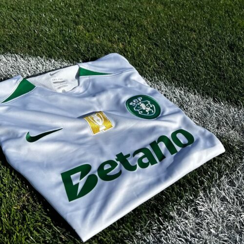 Image de l'article Neuf maillots pour le Sporting Portugal la saison prochaine ?