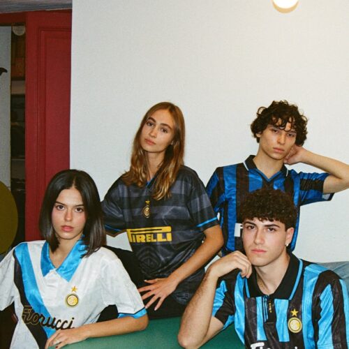 Image de l'article L'Inter Milan sort une collection rétro et un remake de 9 maillots !