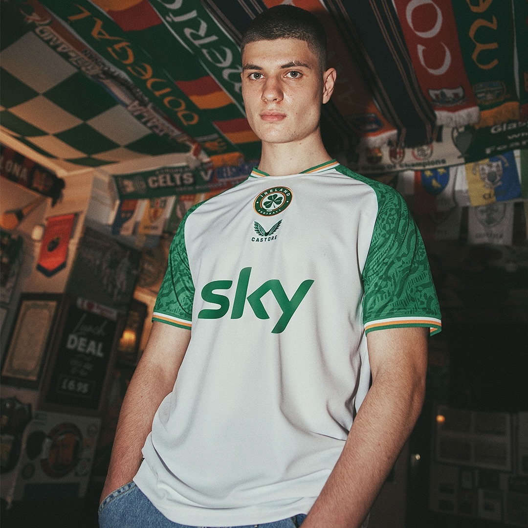 Maillot Vintage Irlande 1994 – Domicile Adidas, Taille XL (42-44), Sponsor Opel