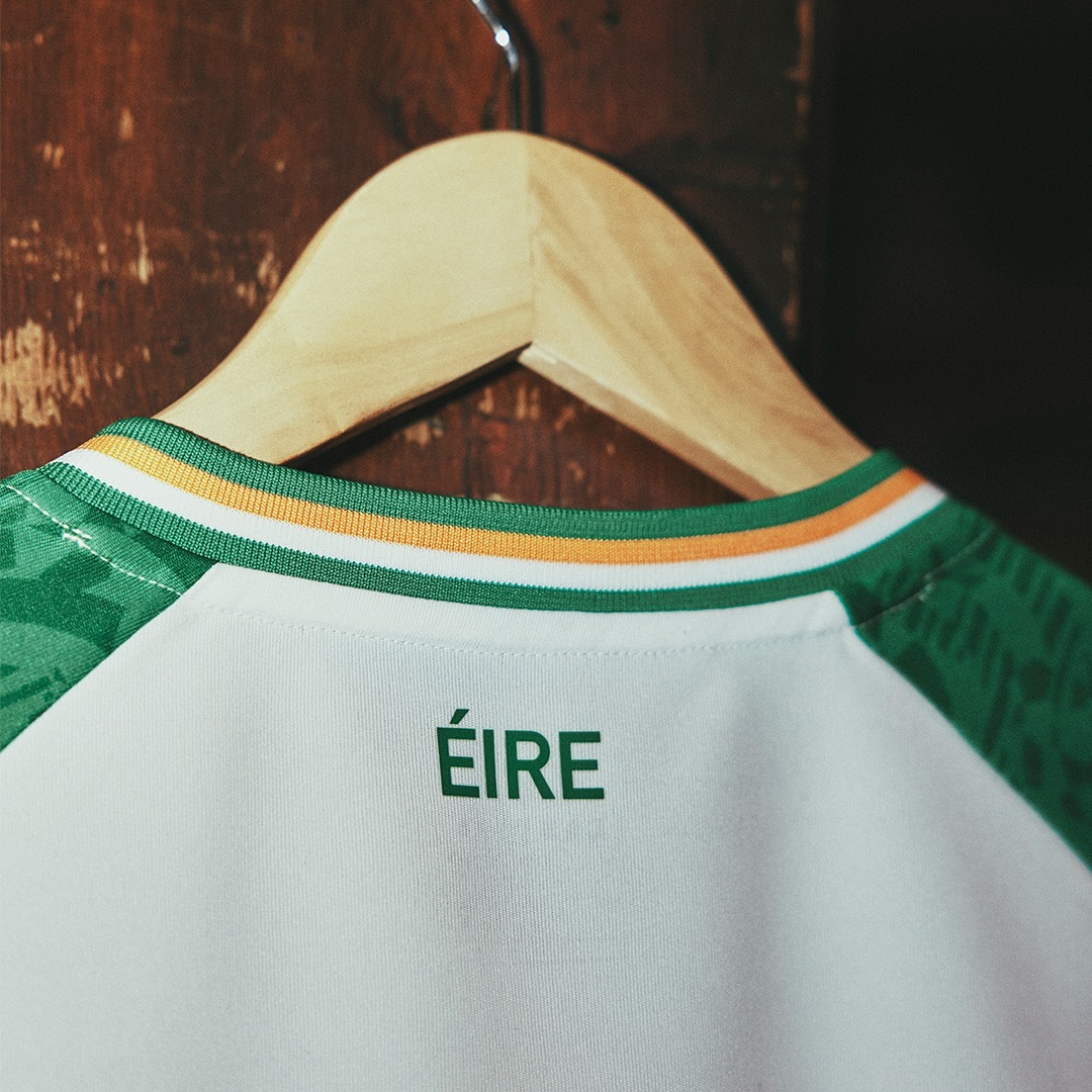 maillot irlande anniversaire victoire italie coupe du monde 1994 2024 2025