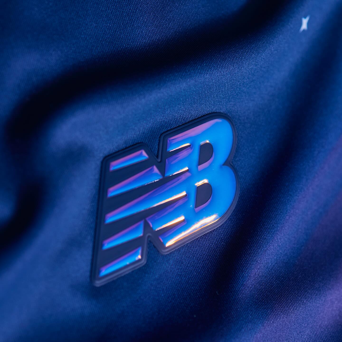 maillot porto lutte violence faites aux femmes new balance 2024 2025