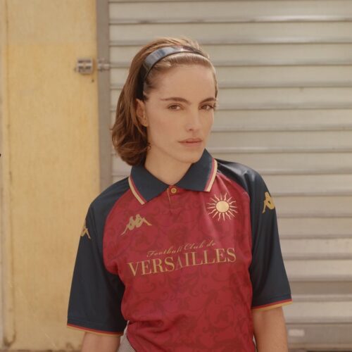 Image de l'article Le FC Versailles sort son maillot third et c'est encore une pépite