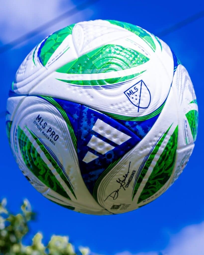 ballon football mls 2025
