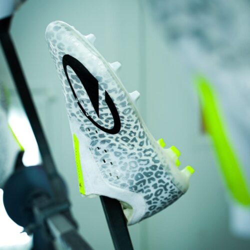 Image de l'article Dans les secrets de la fabrication des crampons Décathlon de Griezmann