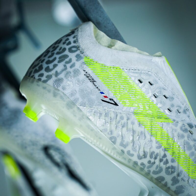 crampon griezmann kipsta clr decathlon
