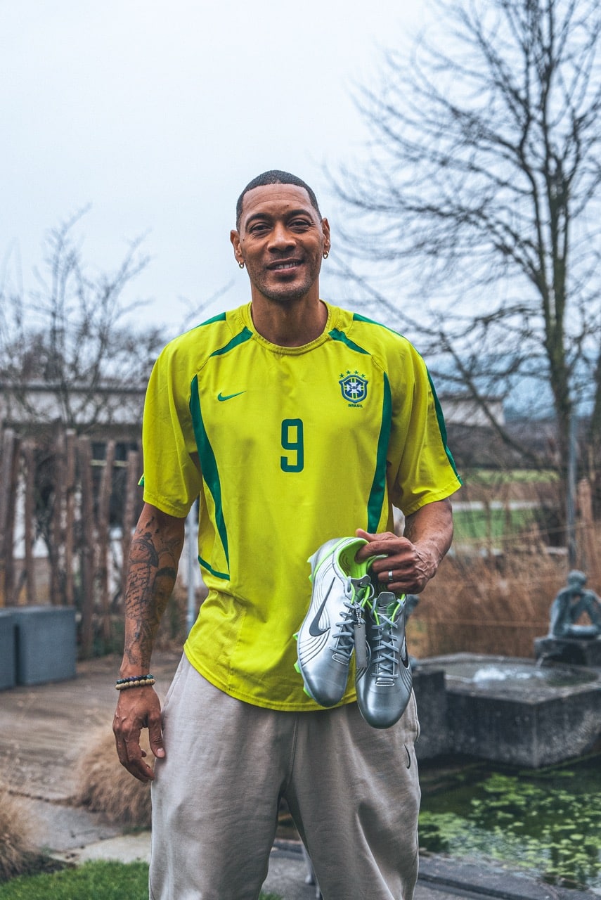 guillaume hoarau crampons nike ronaldo footpack