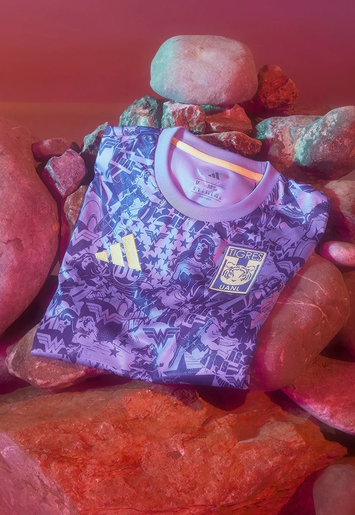 maillot de foot tigres feminil dc comics wonder woman