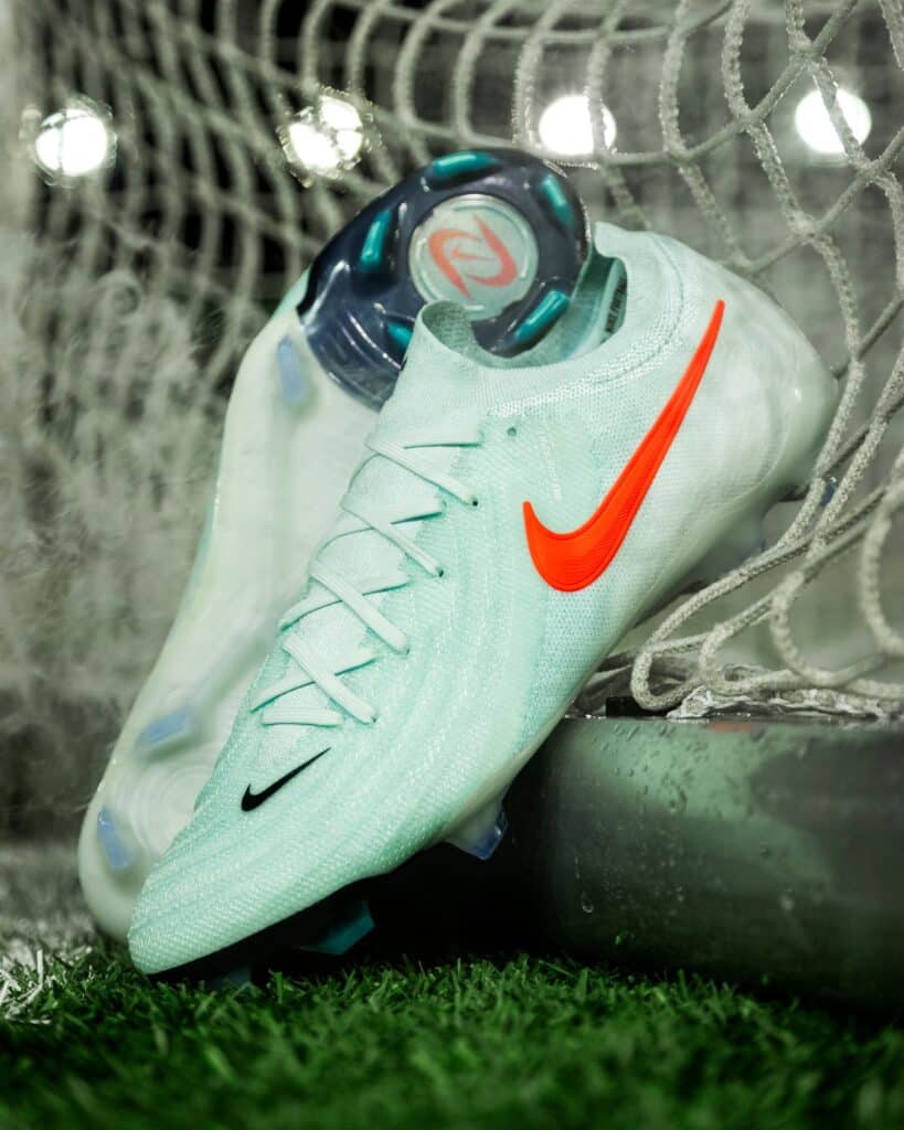 nouveau coloris nike phantom mad energy pack 2025
