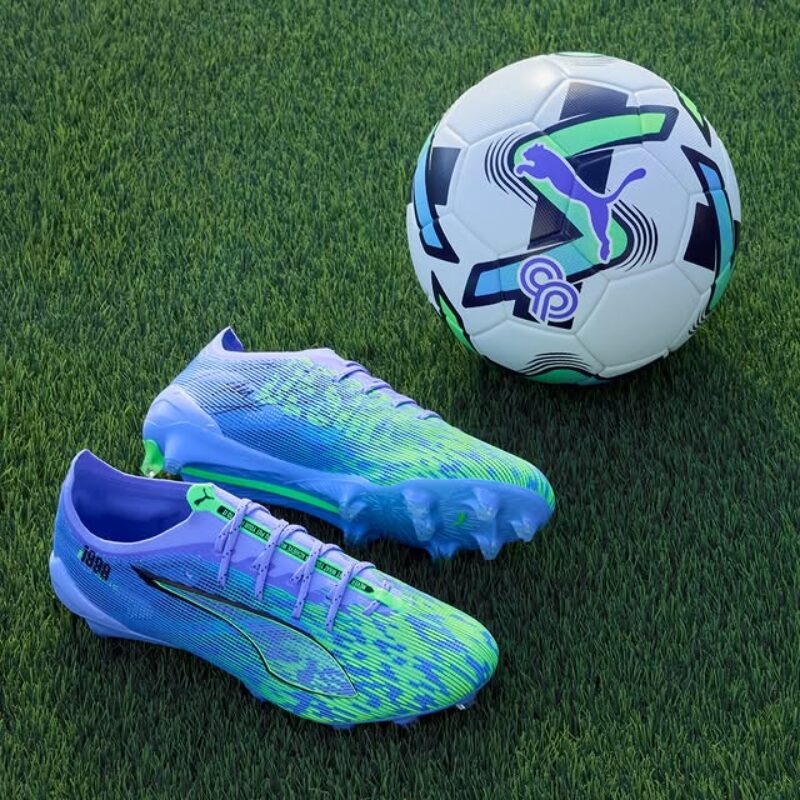 crampons pulisic ultra puma