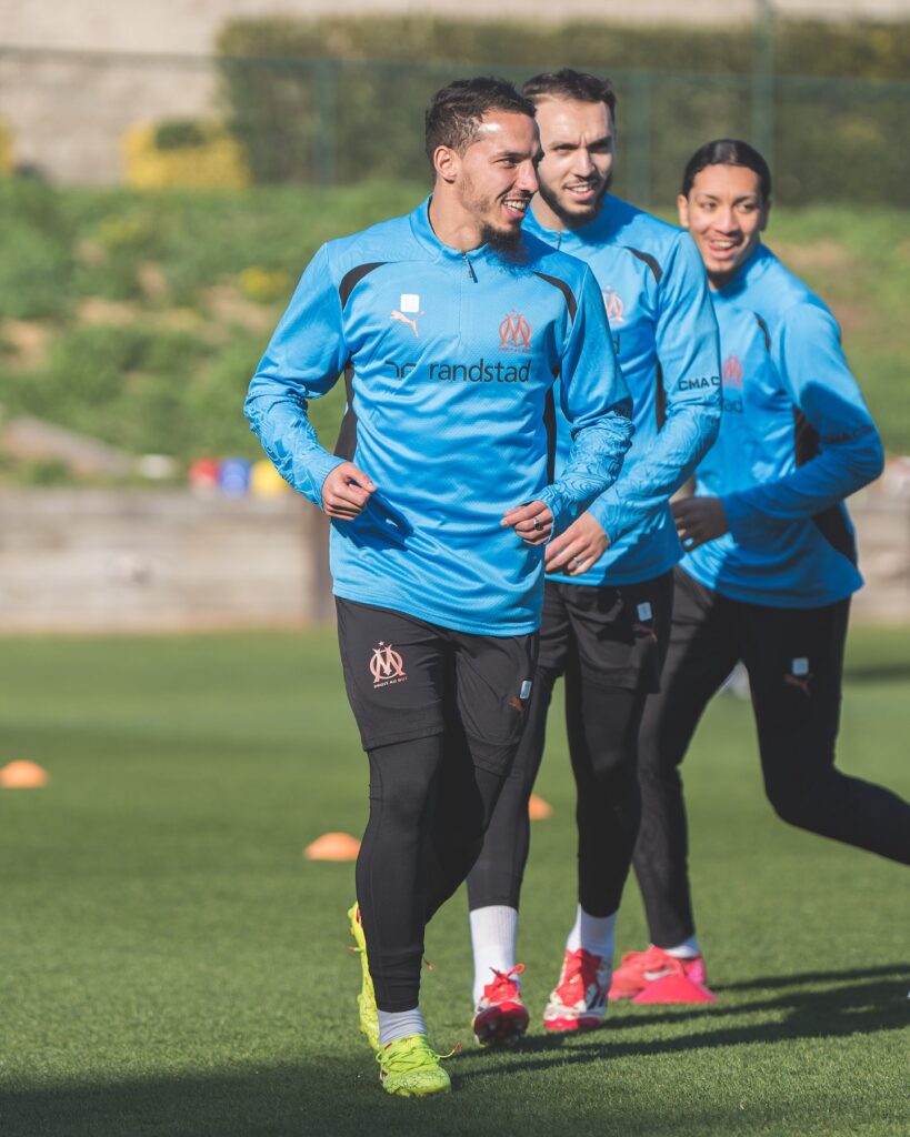 ismael bennacer om crampons skechers