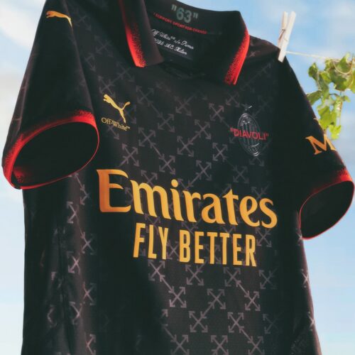 Image de l'article Les 10 maillots de foot qu'il ne fallait pas louper - Février 2025