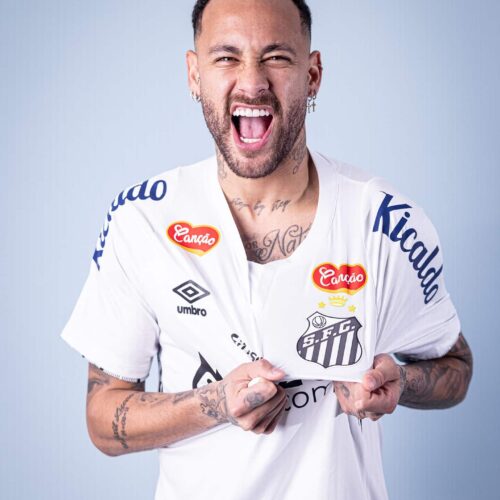 Image de l'article Neymar critique la qualité du ballon du championnat brésilien