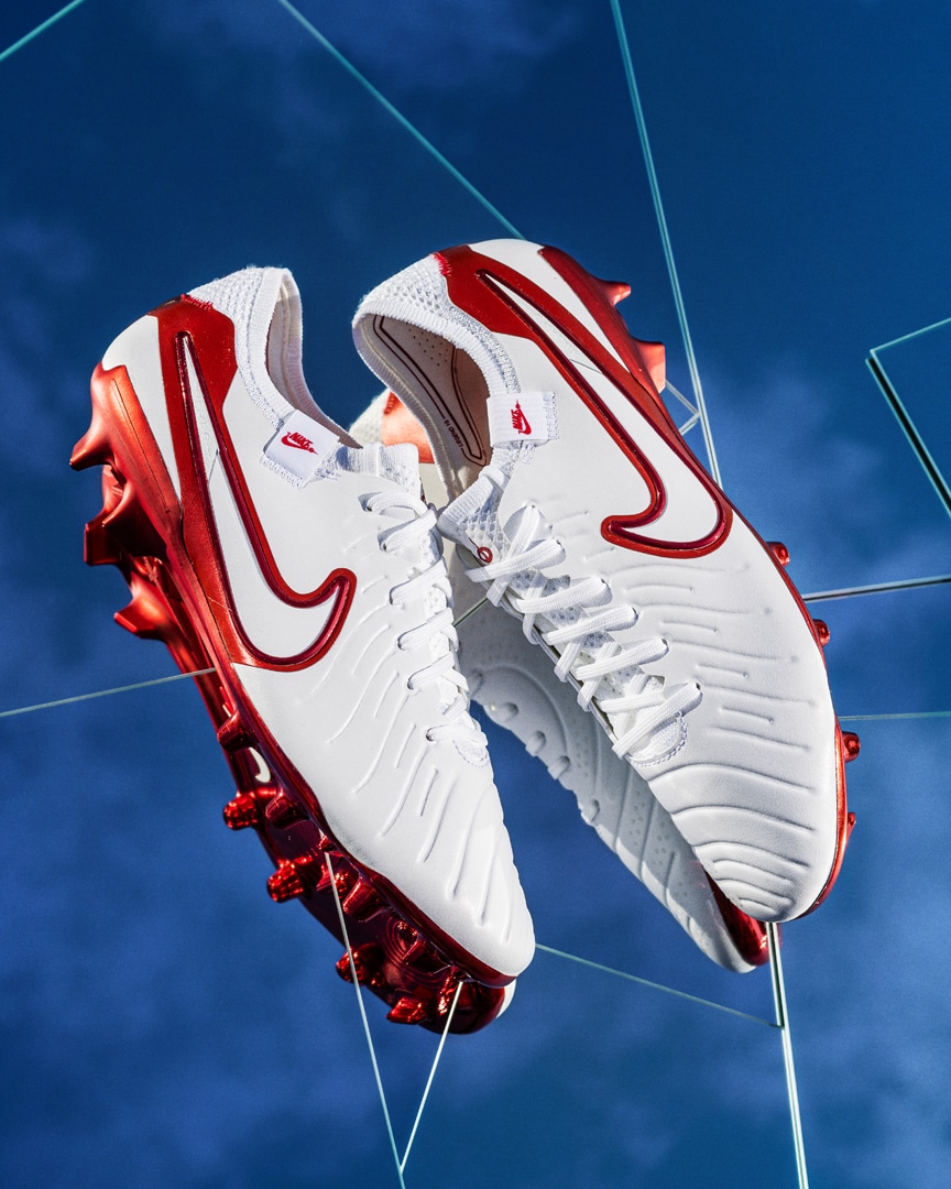 Chaussures de foot crampons nike pack chromatic