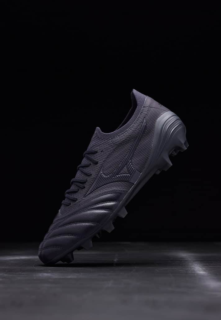 chaussures crampons mizuno innovation pack 2024 2025