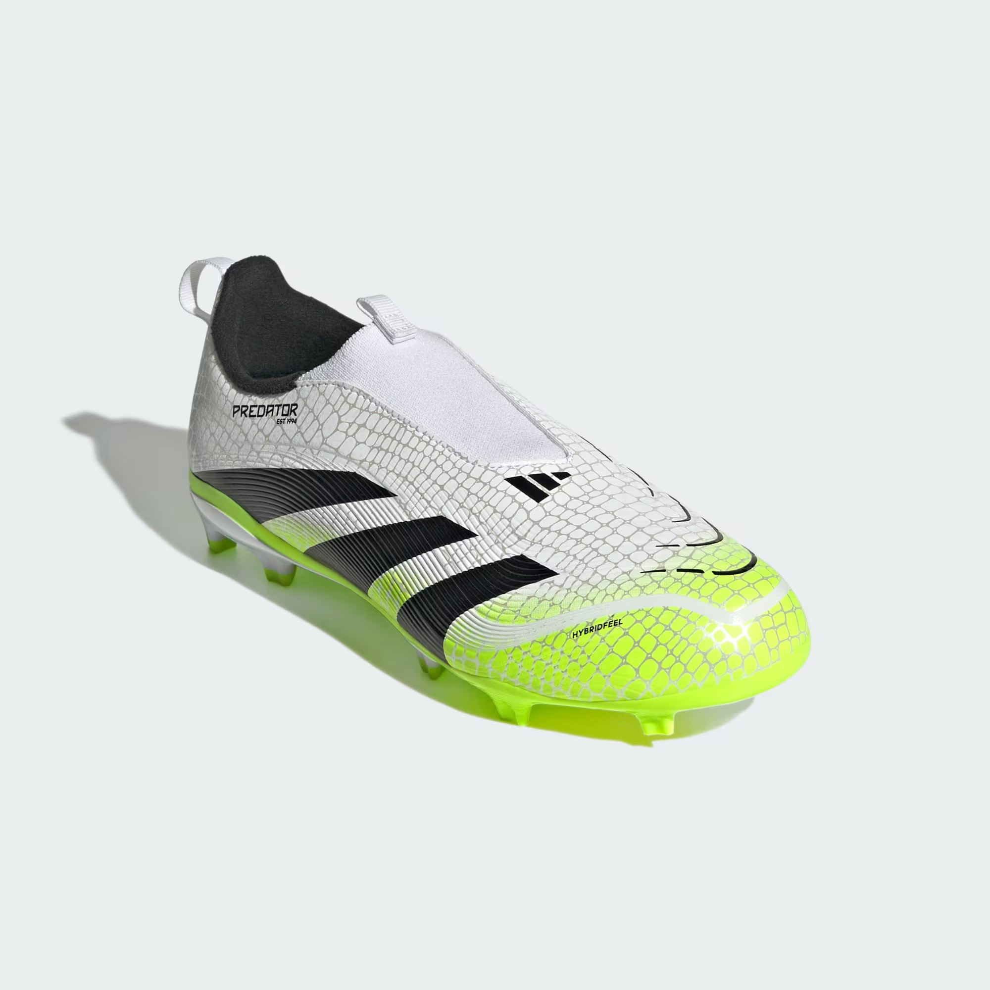 crampon enfant adidas predator
