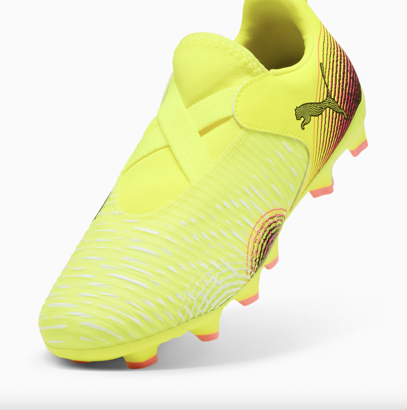 crampon enfant puma future