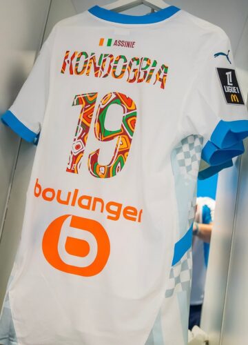 Maillot om Pro Marseille Aubameyang 2023-2024 Contre L