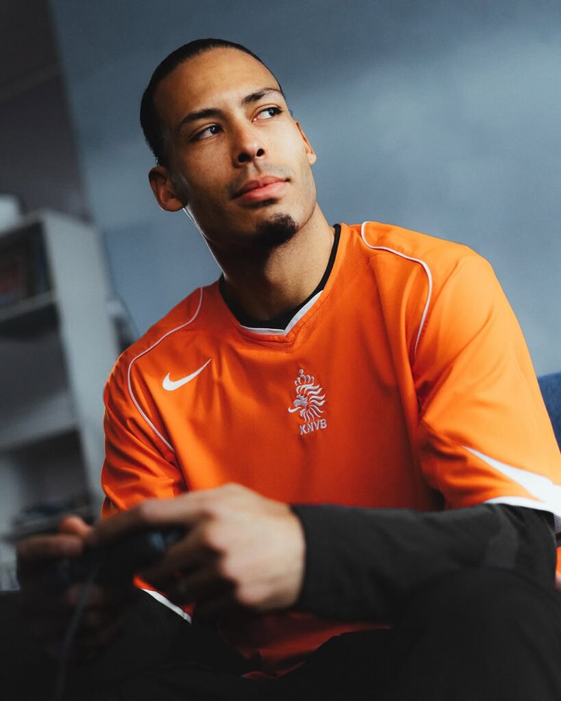 maillot pays bas reedition total 90