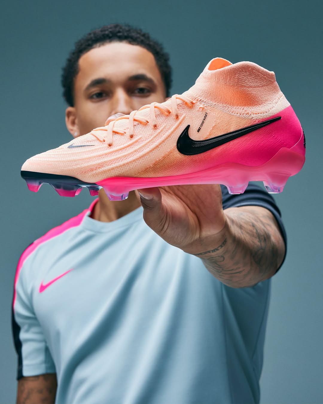 crampons nike prism pack