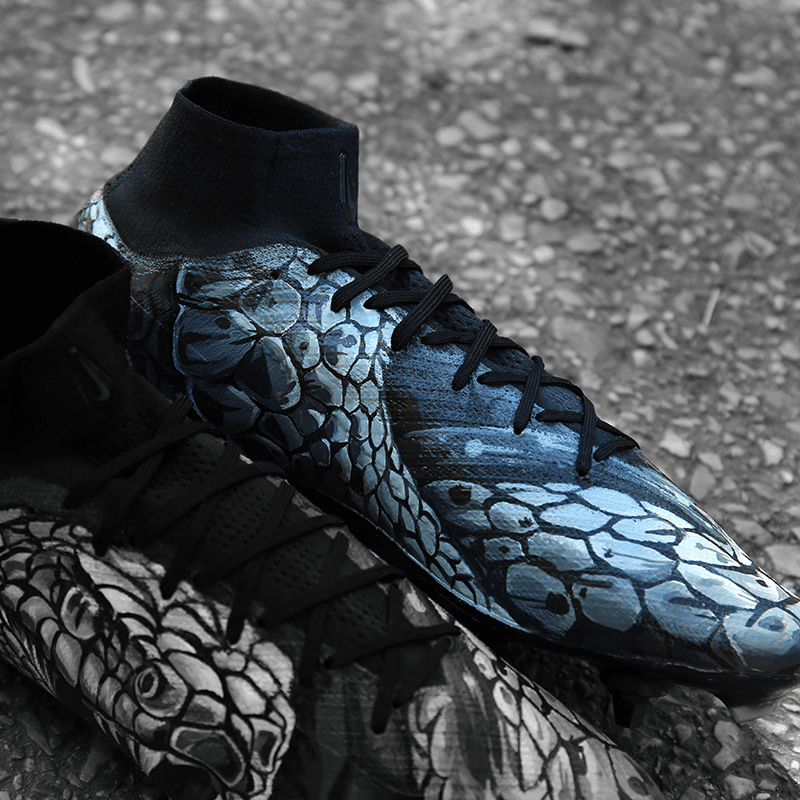 crampons henrikh mkhitaryan personnalisé serpent