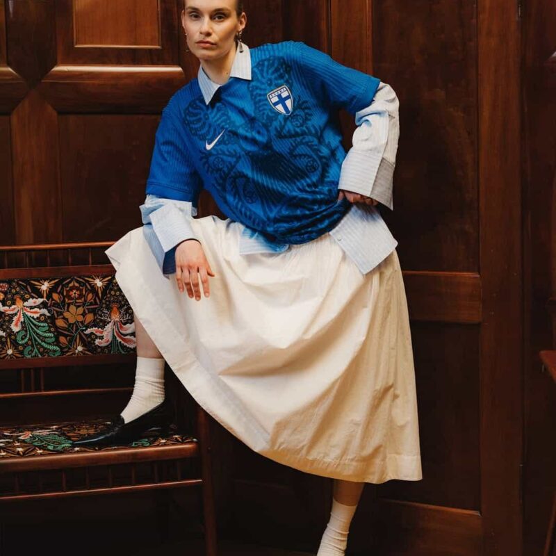 Maillot De Football Vintage Suomi Finland – Rayé Bleu, Taille M, Floqué Pukki #10