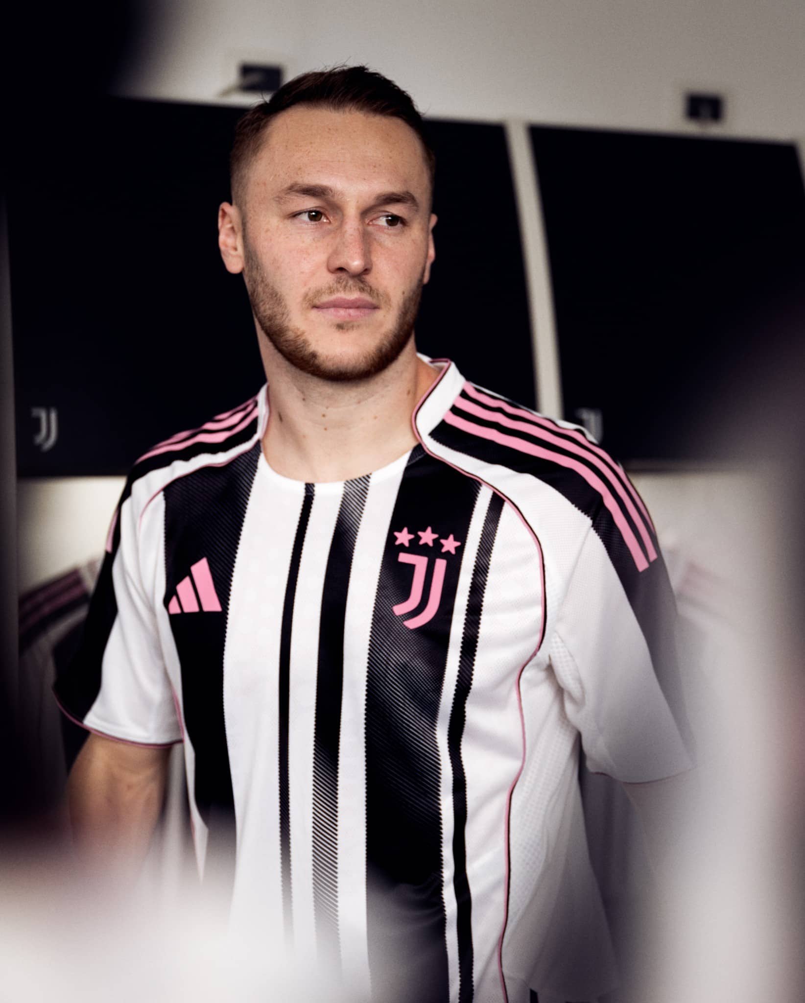 maillot juventus 2025-2026 domicile adidas