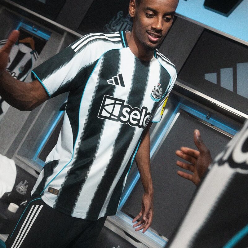 maillot newcastle 2025 2026 domicile adidas