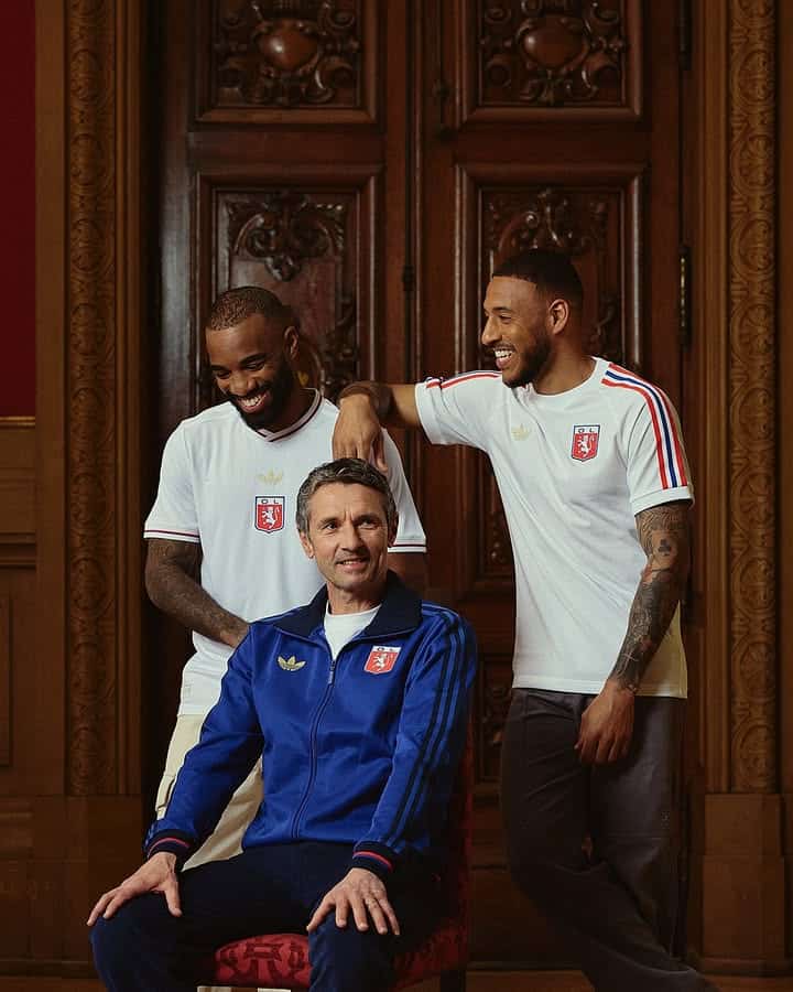 Razzia sur le maillot des 75 ans de l'OL